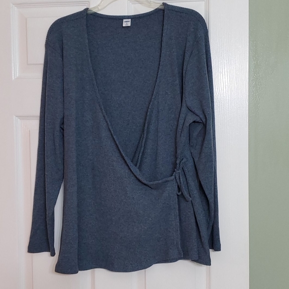 Old Navy Sweaters - Old navy faux wrap sweater